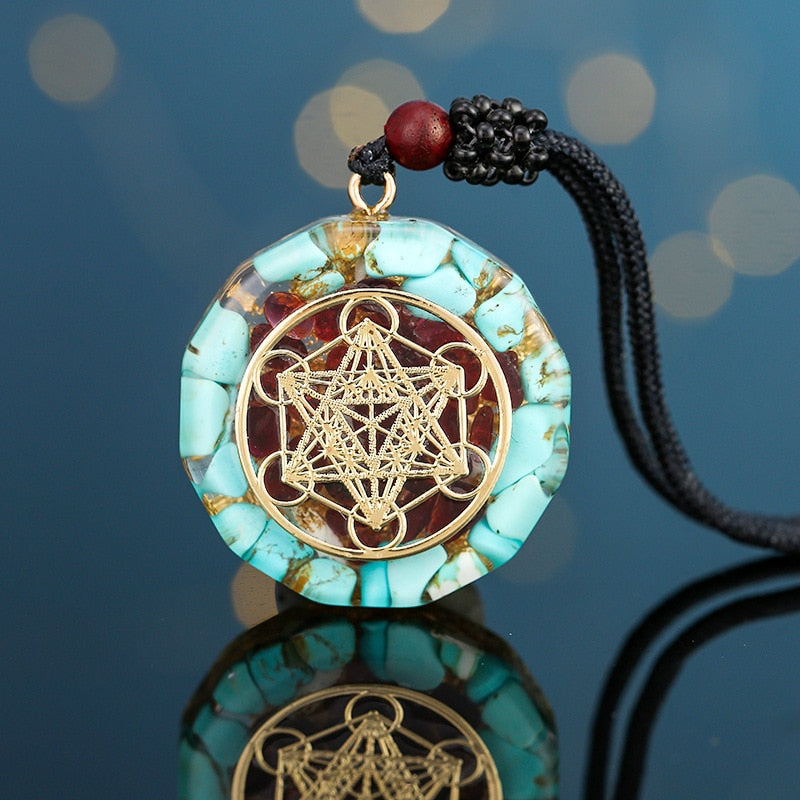 Pendentif Orgonite Turquoise & Grenat - Revitalisation